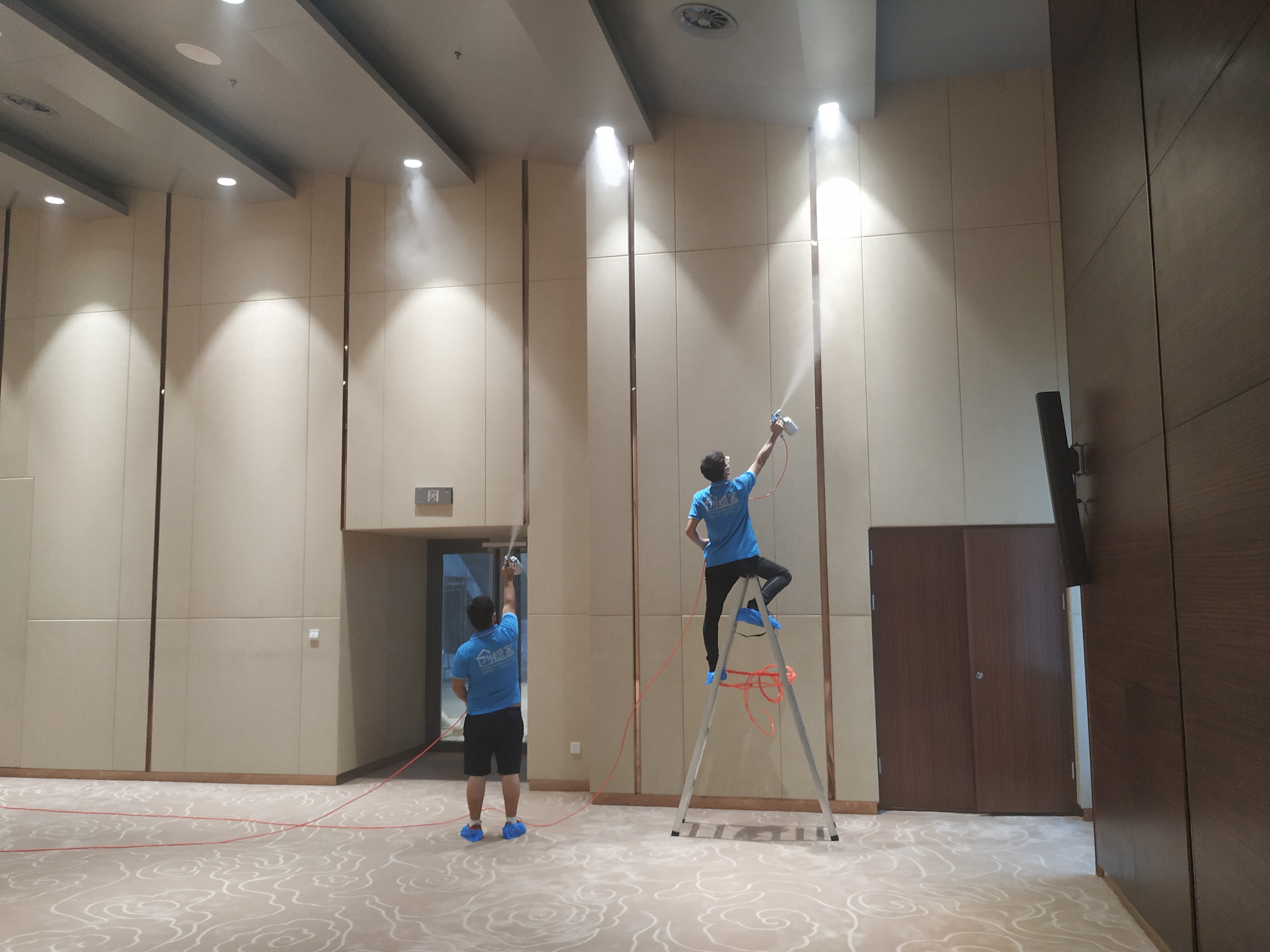 創(chuàng)綠家環(huán)保助力石家莊國際會展中心成為中國***“綠色三星”會展中心！