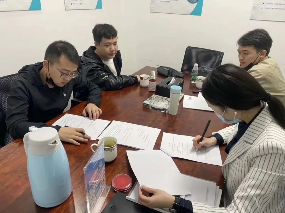 熱烈祝賀譚總石總簽約創(chuàng)綠家湖北省恩施州縣級代理！